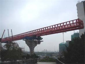 四川节段梁架桥机